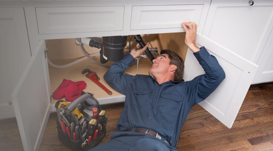 Professional water heater repair in Miramonte, CA